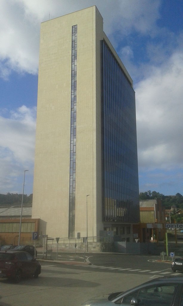 Rehabilitación de la fase I del edificio-torre de Urdulizko Industrialdea - 3